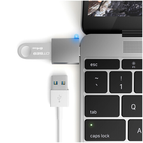 Satechi Aluminium Type-C zu Type-A USB Adapter, space grau