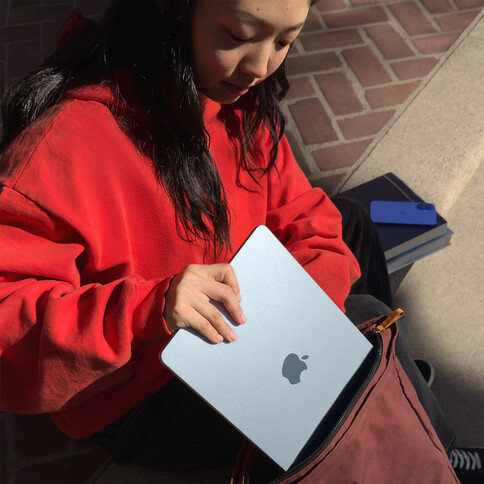 MacBook Air 13&quot; mit M4 Chip, 10-Core CPU und 10-Core GPU, 16GB, 512GB SSD, silber