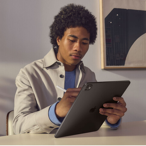 Apple iPad Pro 13&quot; Wi-Fi mit Standardglas, 256GB, space schwarz